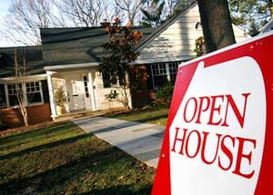 selling-a-house-open-house-sign