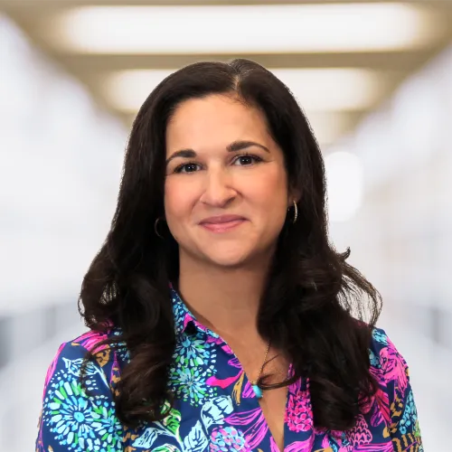 Kelly Turner headshot