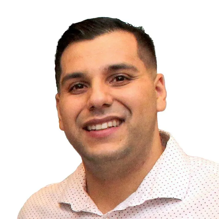 Christopher Bravo Headshot