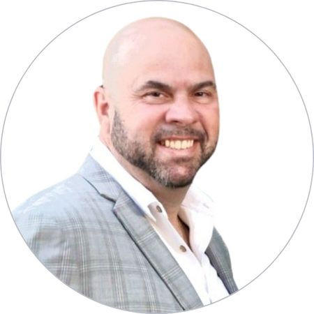 Derek Malila Headshot